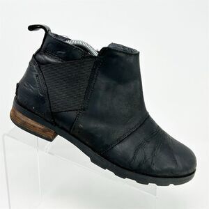 Sorel Women's Emelie Chelsea Black Leather Ankle Boots Size 9.5 Waterproof